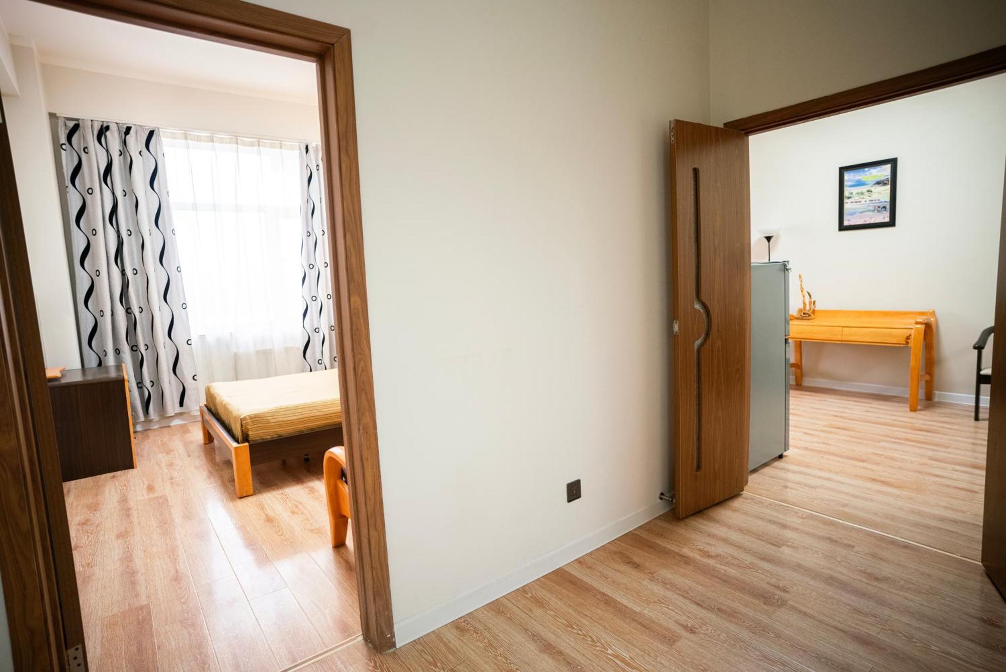 אולן בטור Tsolmon'S Serviced Apartments מראה חיצוני תמונה
